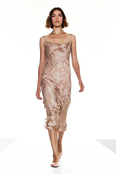 Look 6